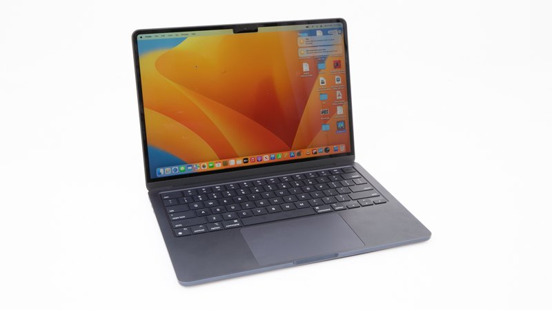 Apple MacBook Air M2 13.6" Liquid Retina Display 8GB RAM 256GB SSD True Tone Technology 1080p FaceTime HD Webcam Touch ID Backlit Magic Keyboard Thunderbolt 3 A2681 Pre-Owned Abroad 6 Months Warranty